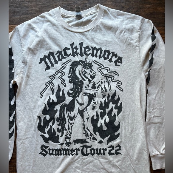 Men's Macklemore T-Shirt White Stead Long Sleeve M 2022 Tour Rap Hip Hop Mythic - Picture 2 of 11